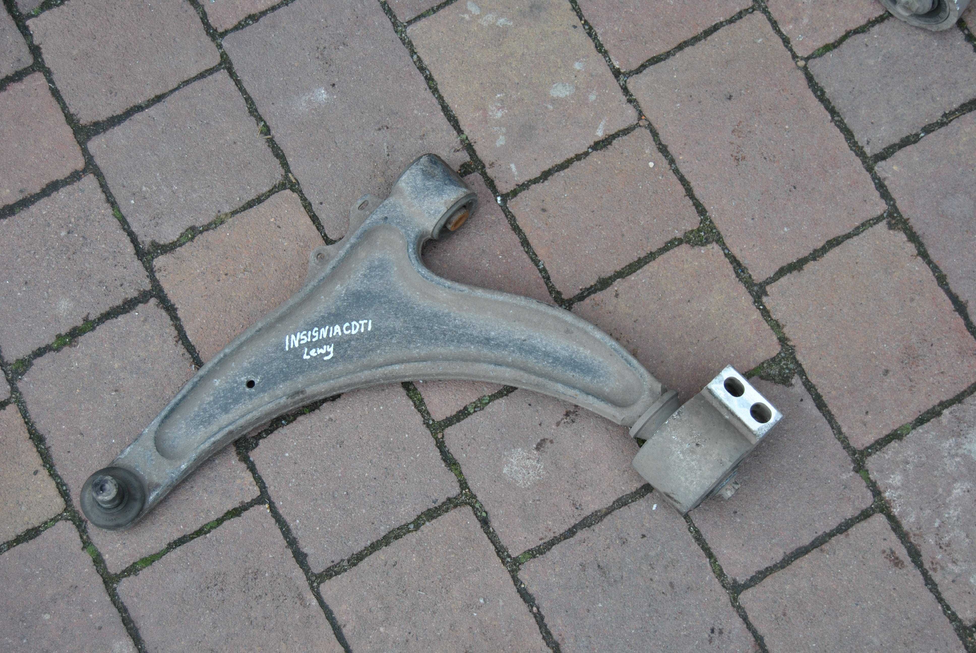 Wahacz lewy Opel Insignia