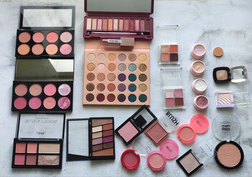 Косметика ColourPop, Eveline, Makeup Revolution, Lamel та інші.