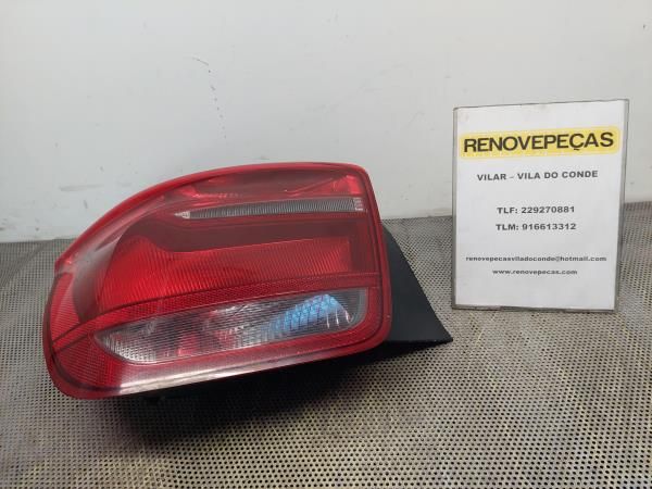 Farolim esquerdo BMW 1 (F21)