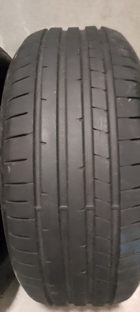 Opony Dunlop 225/55r17 101Y