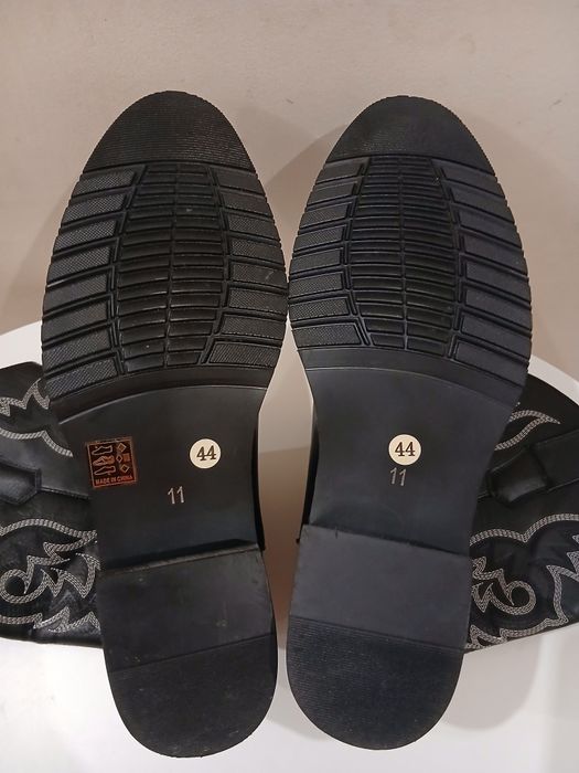 Ковбойські чоботи,Козаки, Мотоботи.44 розмір