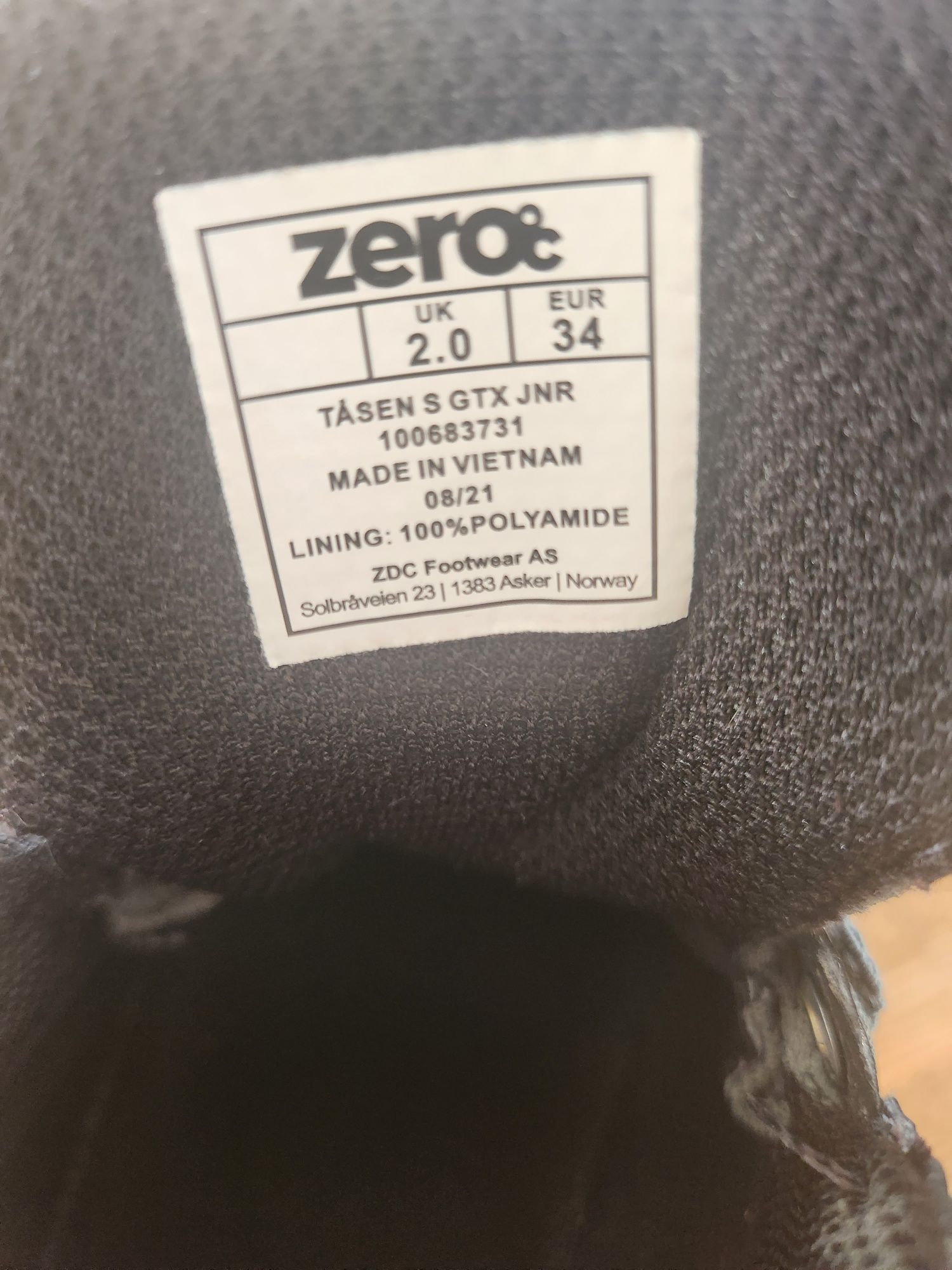 Buty dziecięce z gore-tex