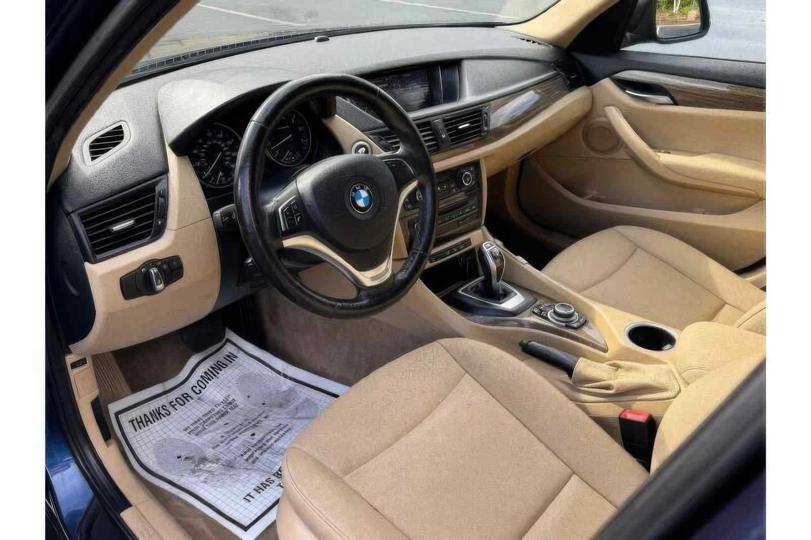 2014    BMW   X1