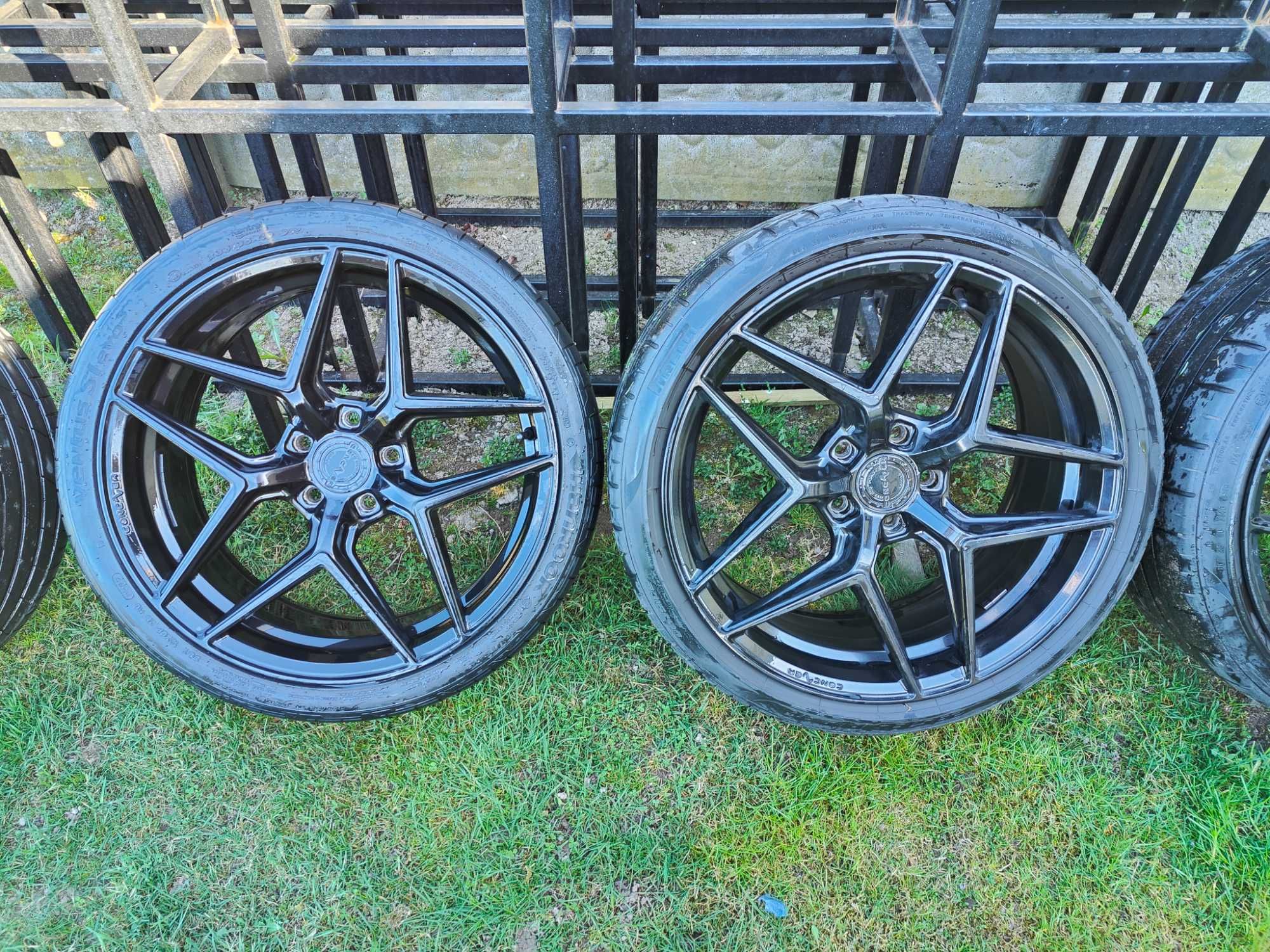 Koła Concaver CVR2 5x112, 235/35/19
