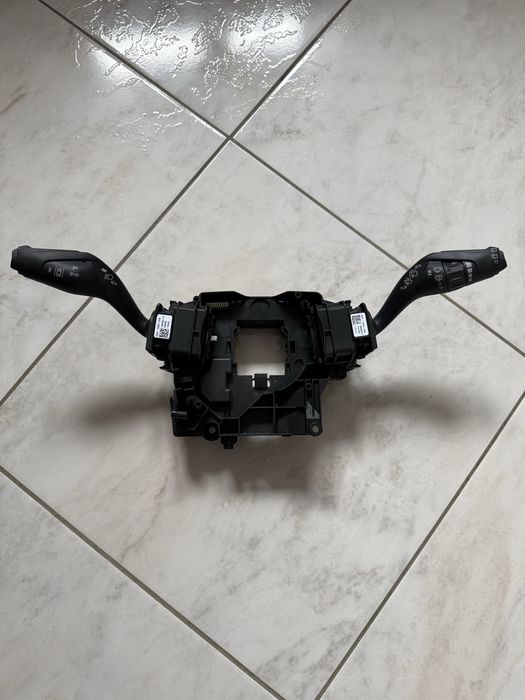 Przelaczniki zespolone (manetki) Ford s-max mk2 2016