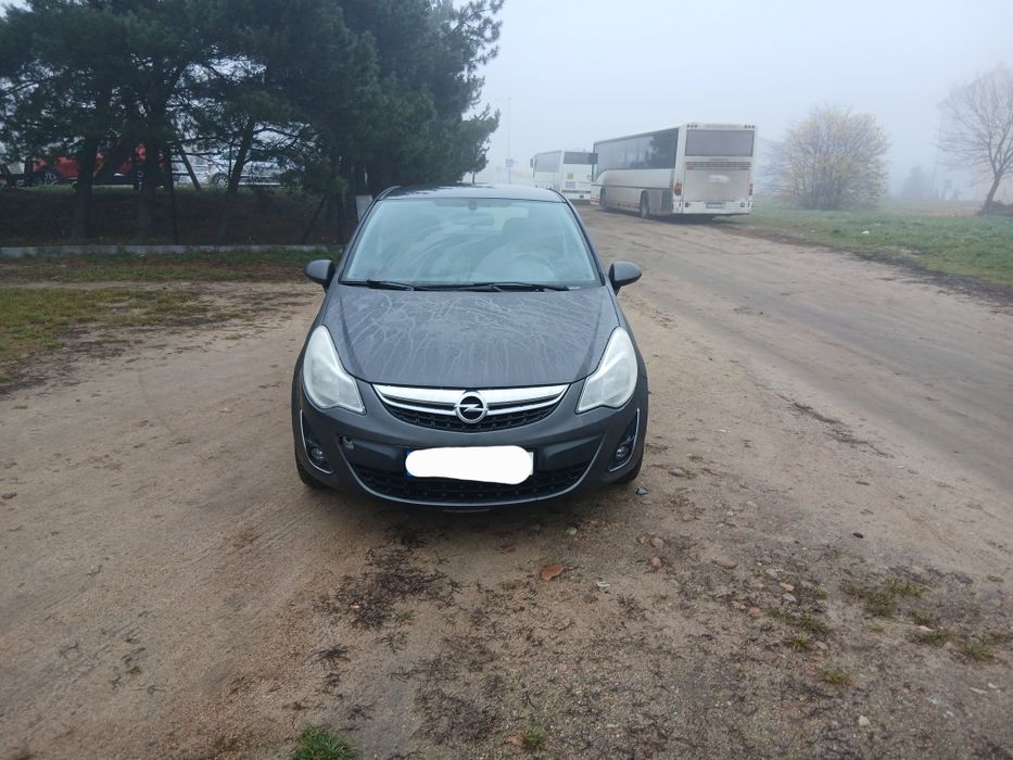 Sprzedam Corsa D lift 2011