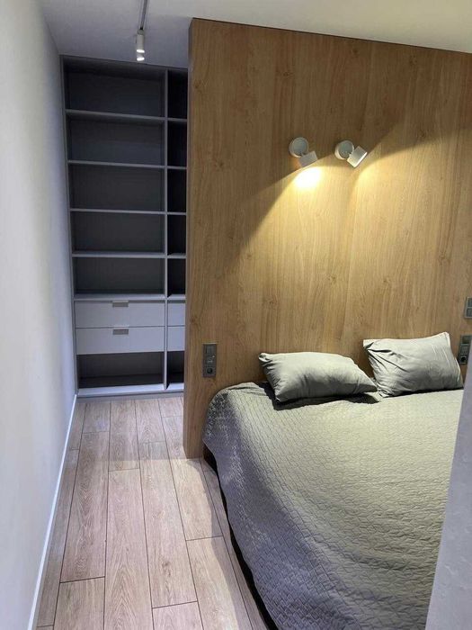 Продаж 1 кім. квартири вул. Героїв Крут