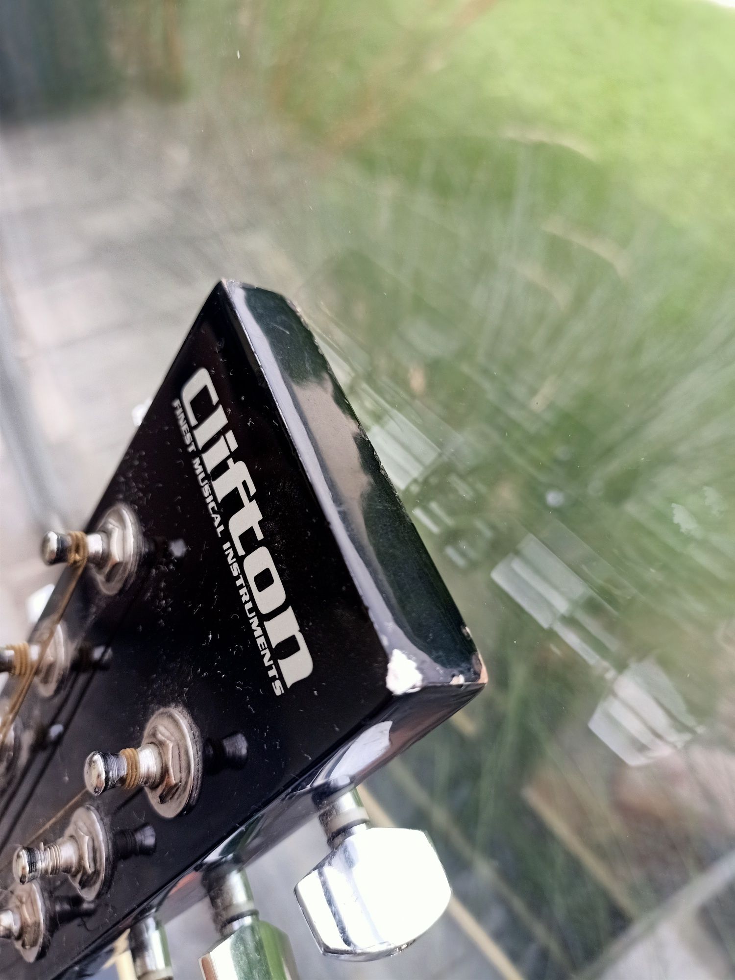 Gitara akustyczna Clifton