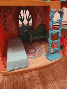 Domek lesny Enchantimals plus lalka