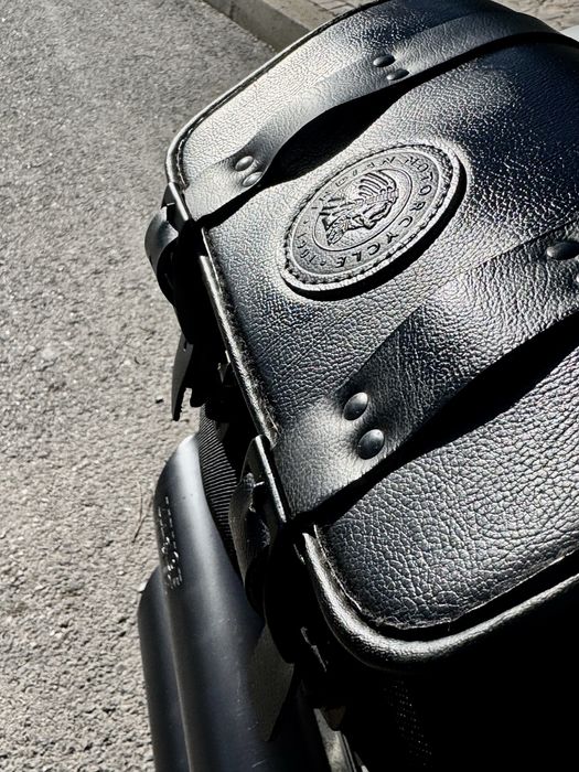 Indian Scout Bobber (white Smoke)