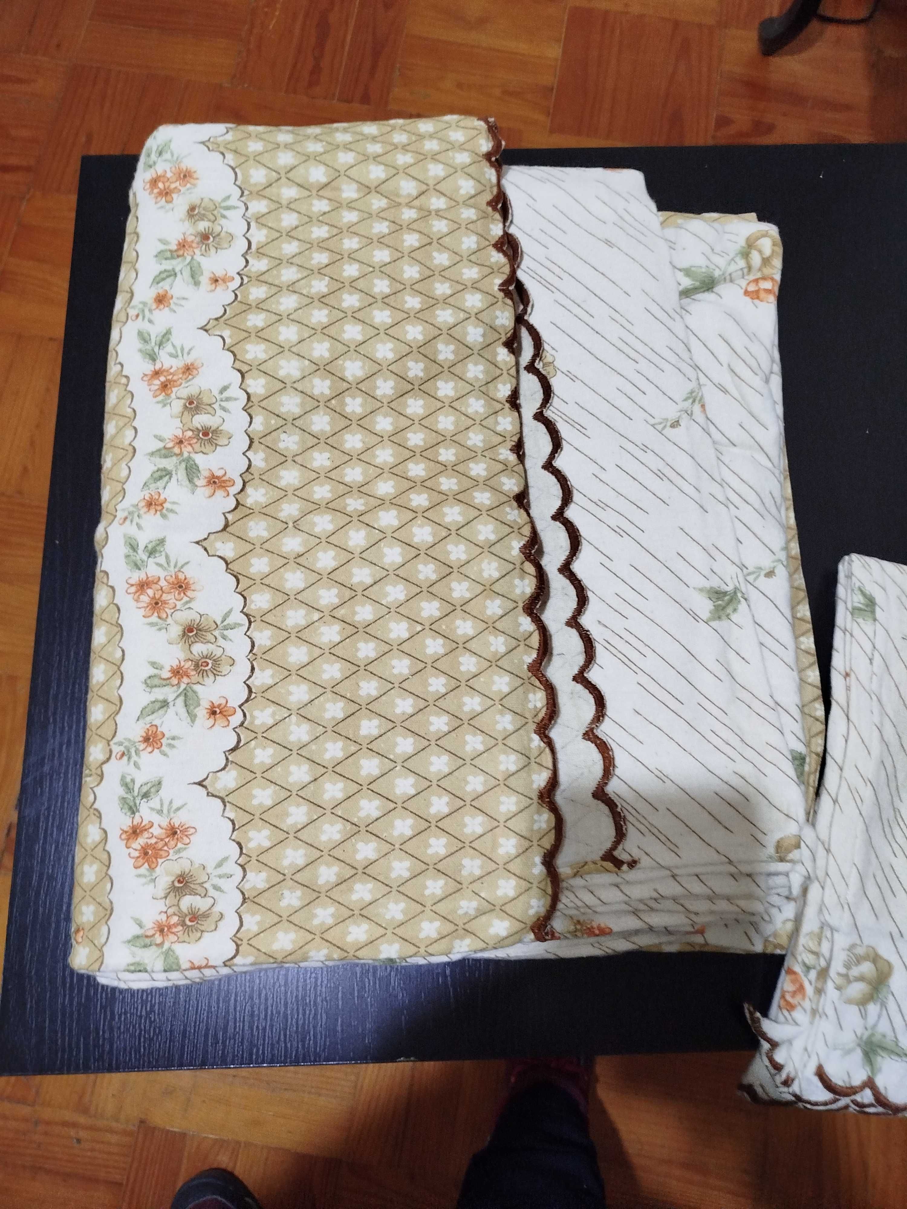 Conjunto de lençóis de flanela casal