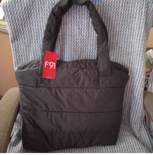 Велика стьобана сумка