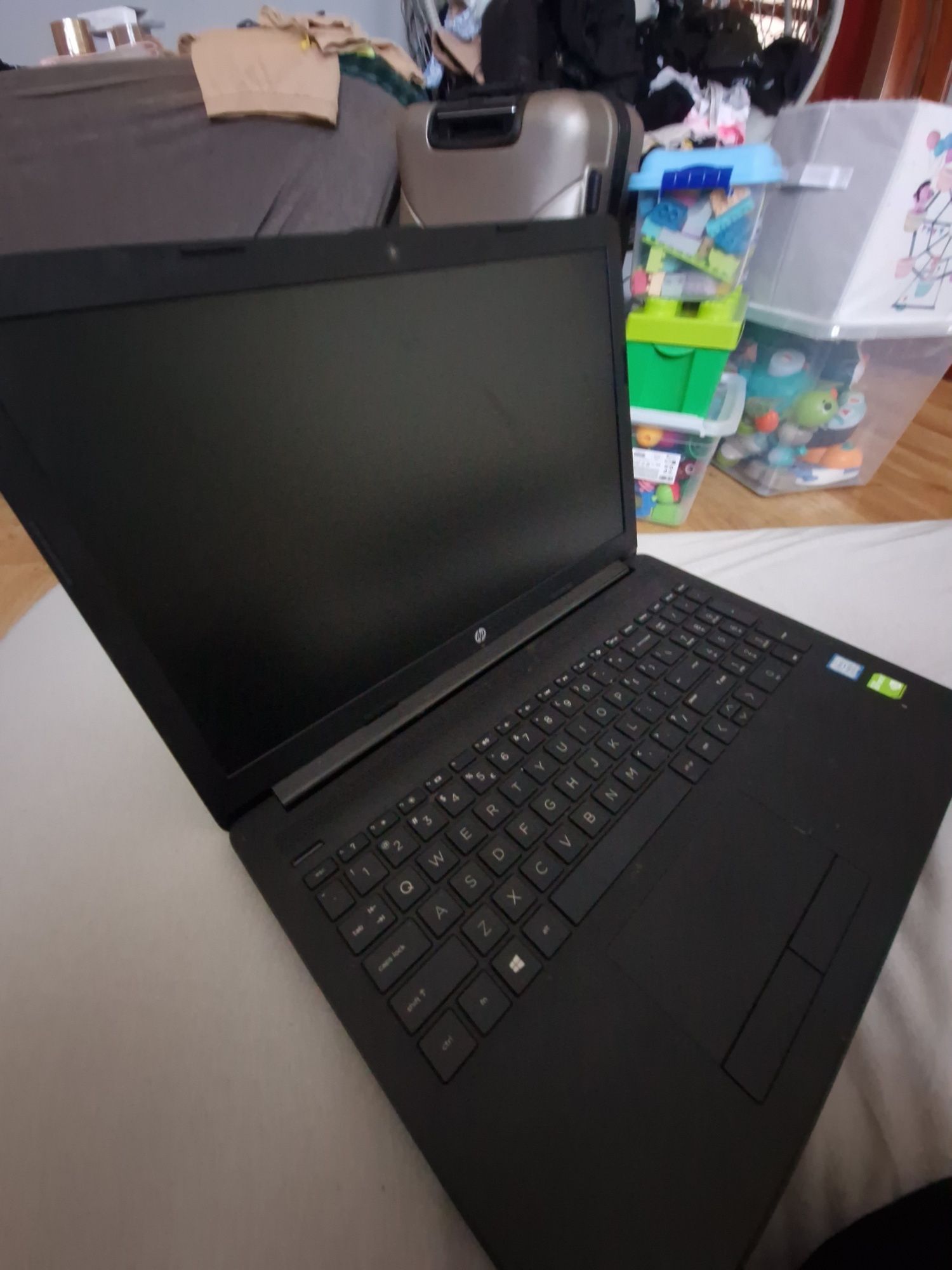 Laptop hp 8gb ram 1tb pamięci