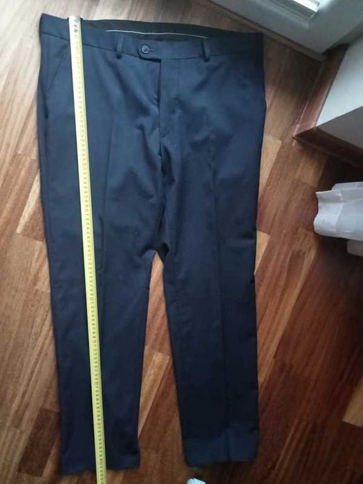 Klasyczny garnitur męski granatowy jak nowy, marynarka i spodnie