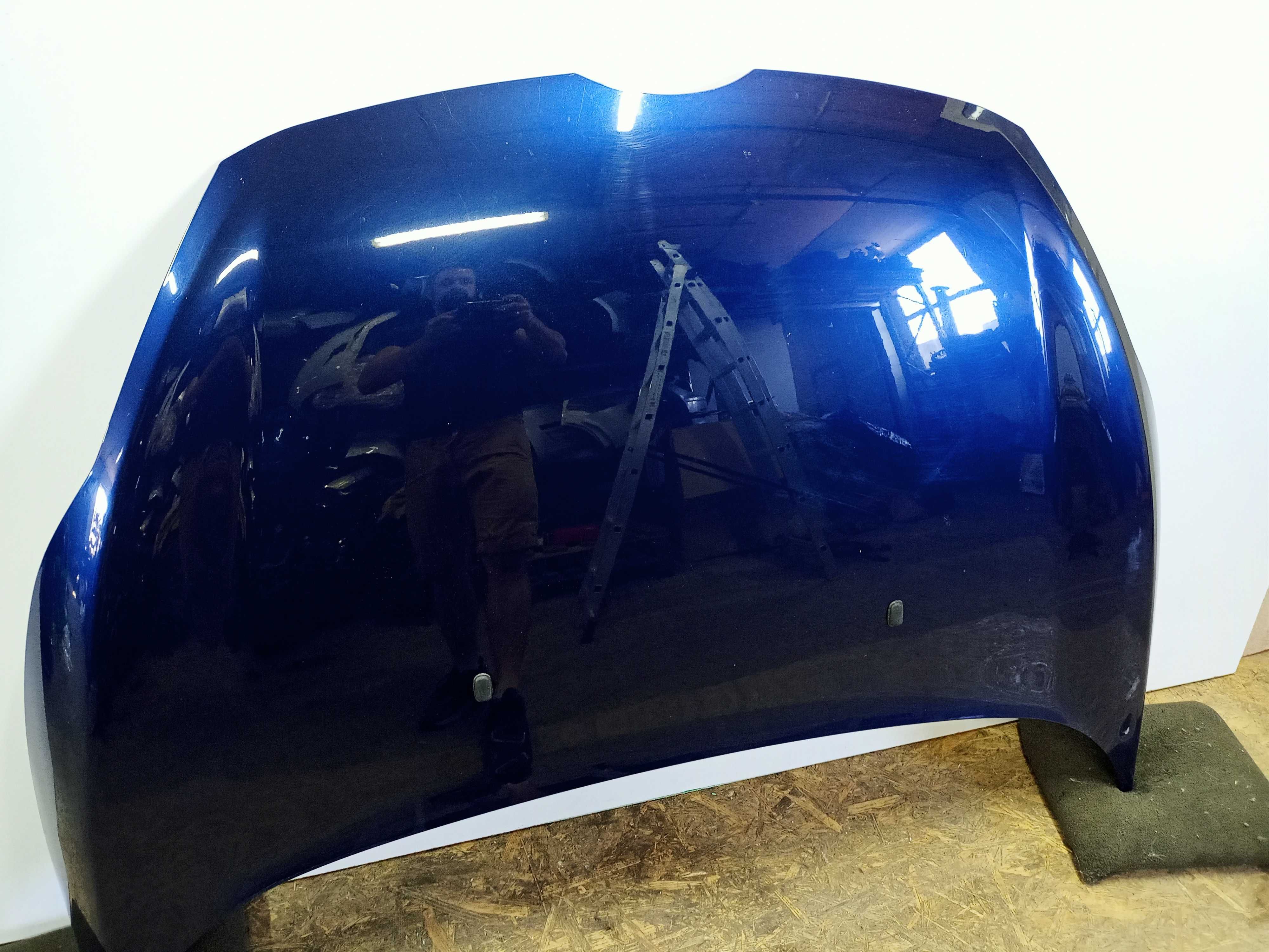 Ford Fiesta MK7 maska przód przednia kolor B9 granatowa oryginał