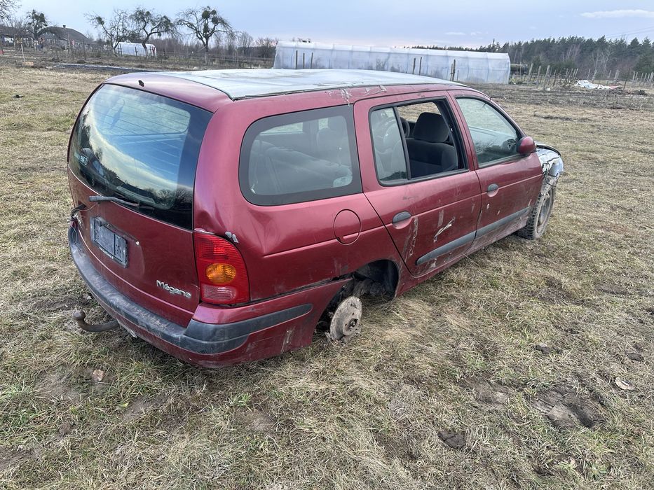 Renault Megane 2001 рік 1.9 дизель dci F9Q