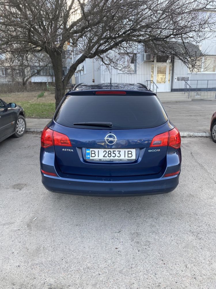 У продажі гарний автомобіль у місті Полтава