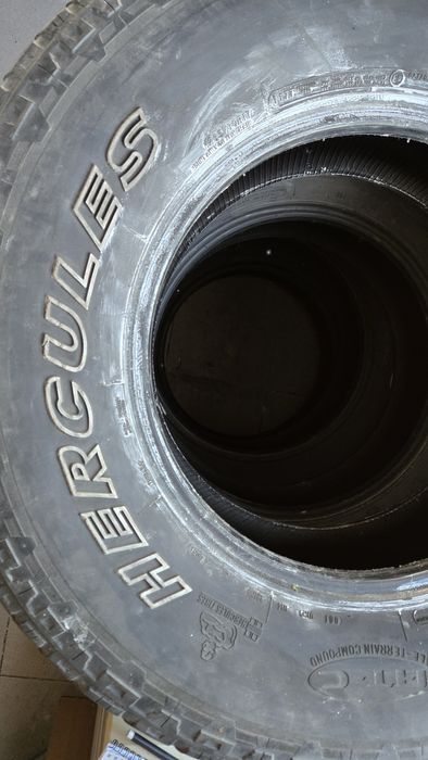 Hercules 285/70 r17
