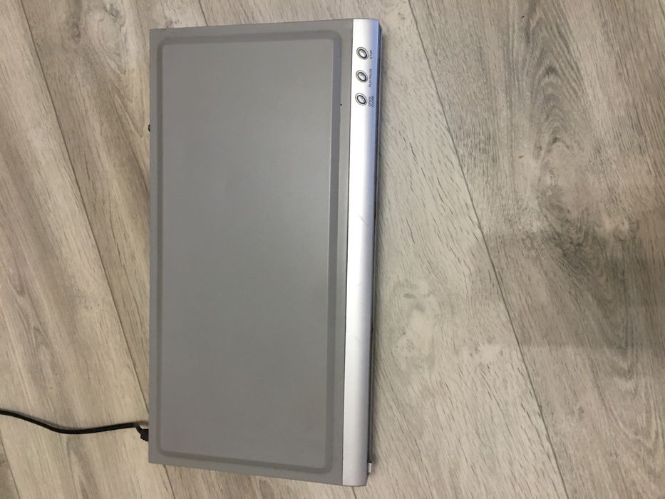 Продам магнитолу