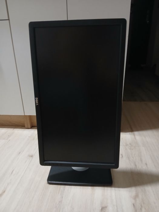 Монітор Dell UltraSharp U2212HMc / 21.5" (1920x1080) IPS