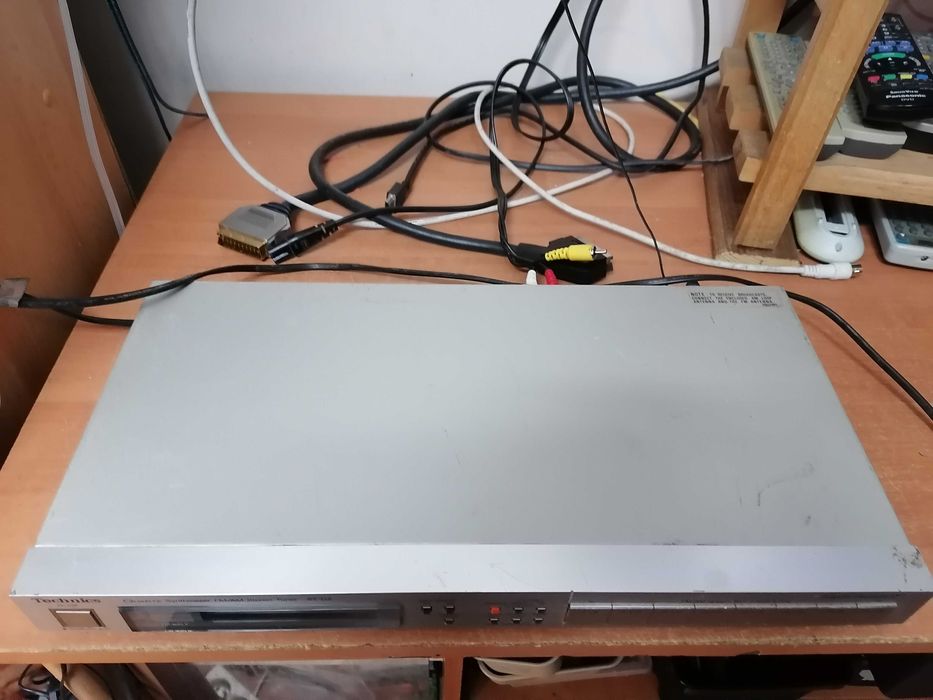 Tuner Technics ST G5   AM/FM Stereo Tuner (1984-85)