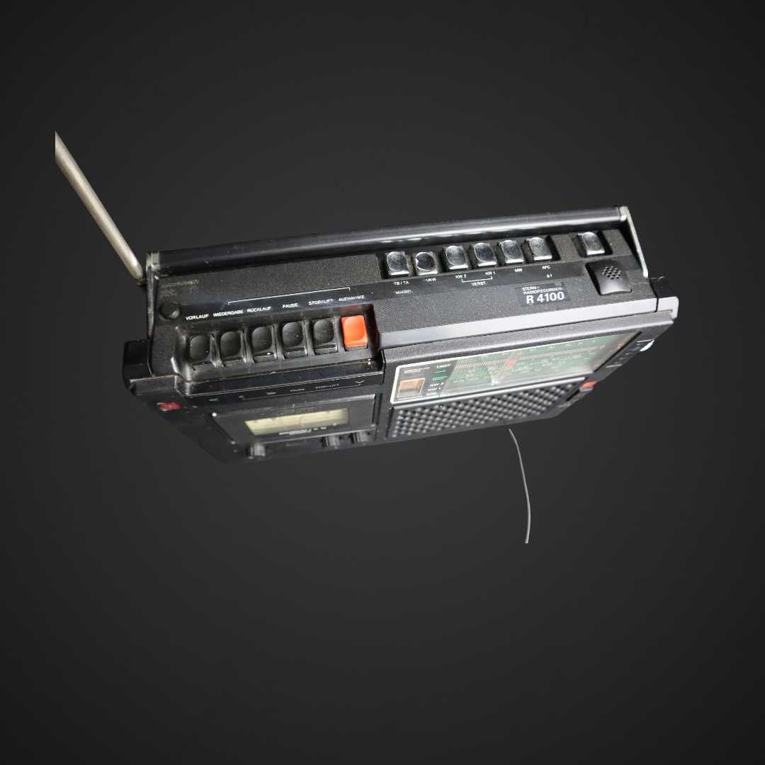 Radioodtwarzacz RFT R4100  kaseciak  b51/032375