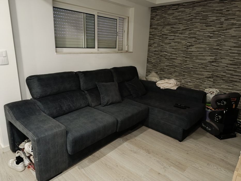 Sofá 3 lugares com chaise long