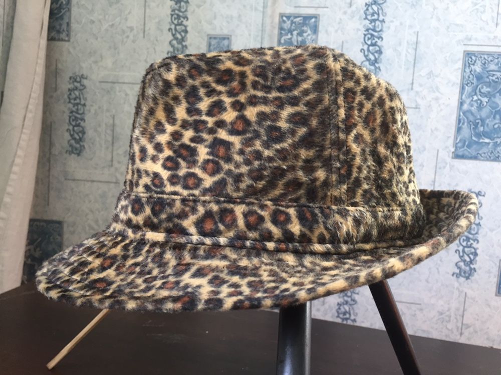 Капелюх шляпа hat