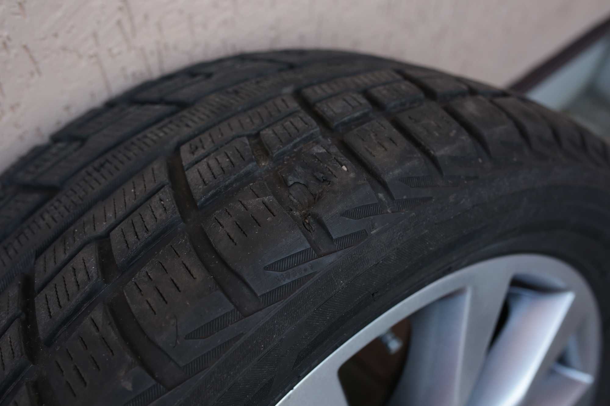 Комплект диски Land Rover 20" 5x120 с резиной 
Yokohama 265/50 R20