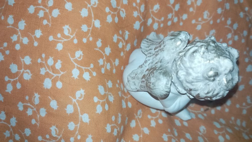 Статуетки, фігурки Ангел