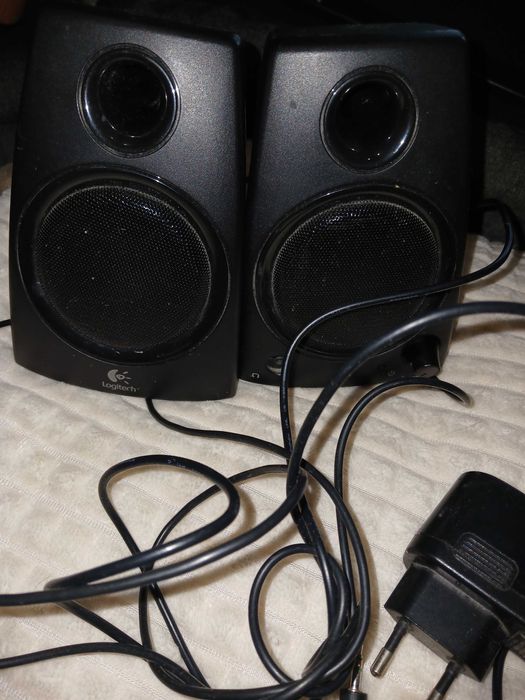 Колонки logiteh б/у