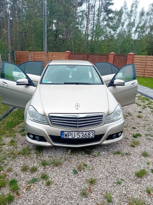 Mercedes-Benz Klasa C Sprzedam Mercedes Benz C180 2011r.