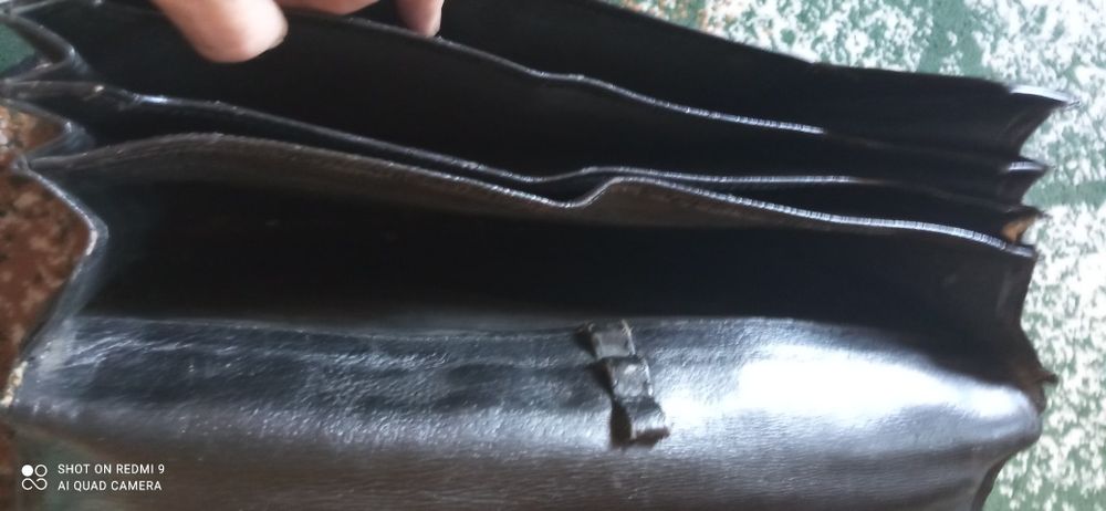 Przedwojenna teczka skóra