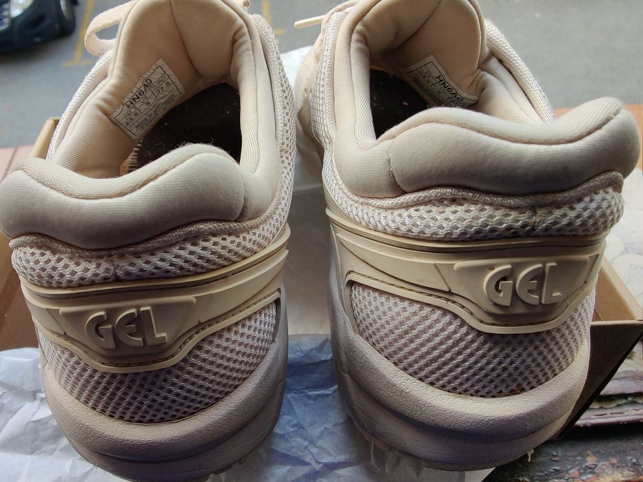 ASICS mulher 37.5