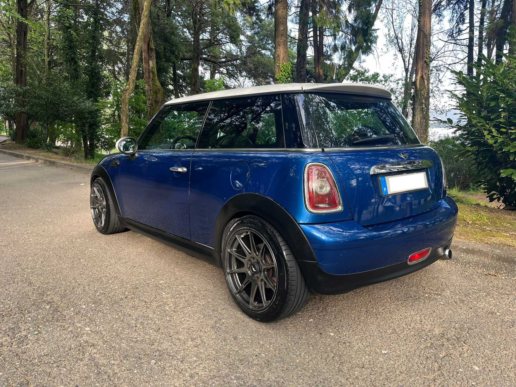 MINI Cooper D 1.6