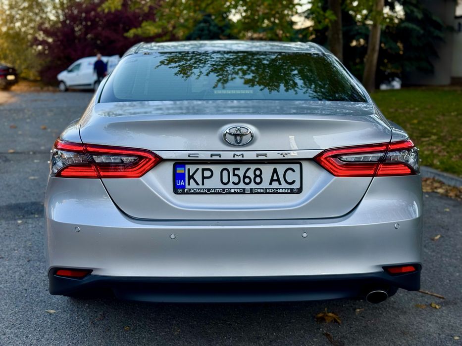 Продам офіційну максимальну рестайлінгову Toyota Camry Premium 2021