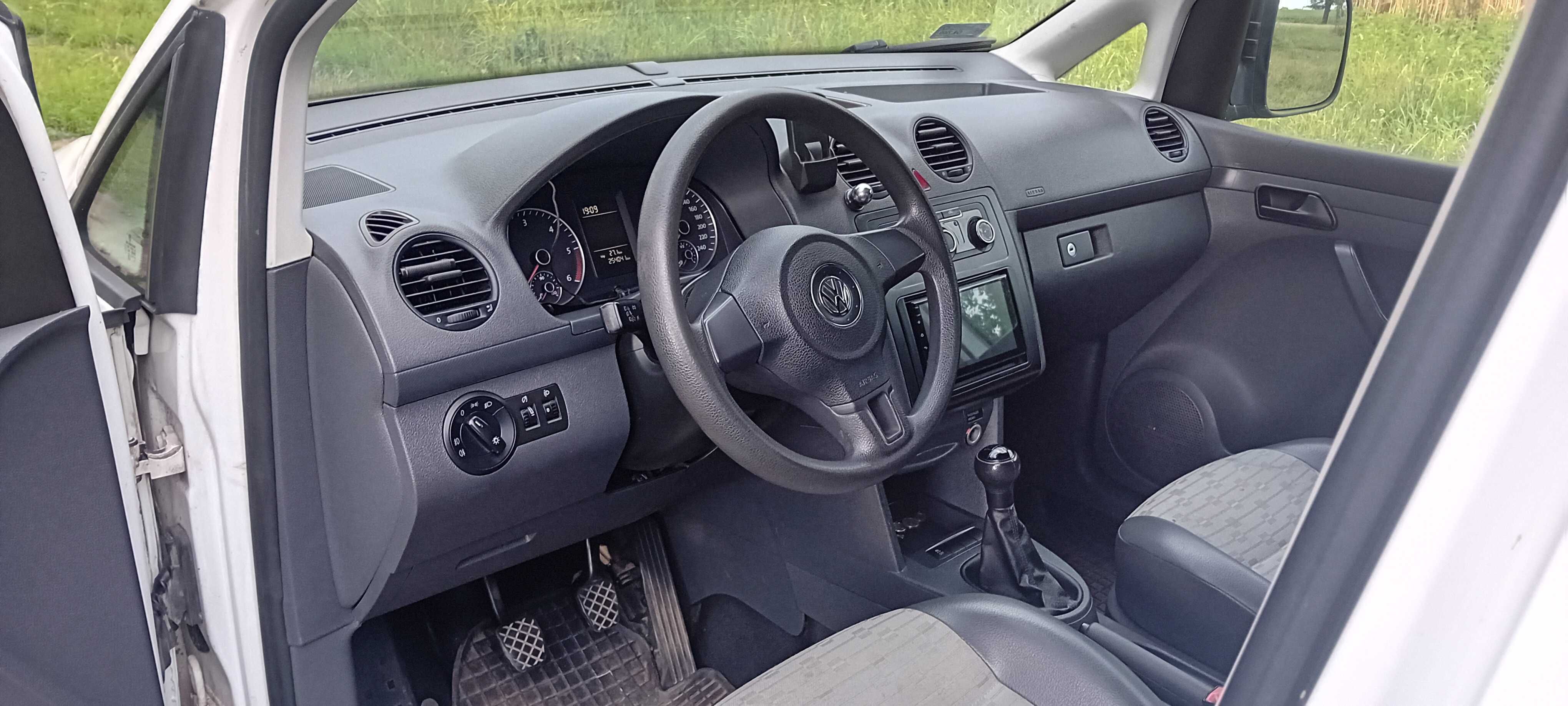 Volkswagen Caddy 1,6 TDI,2011,-Klima