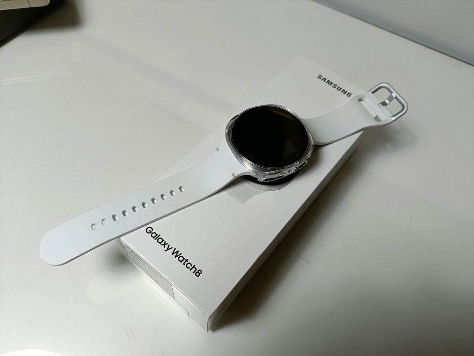 Samsung Galaxy Watch8 (Bluetooth, 40 mm)