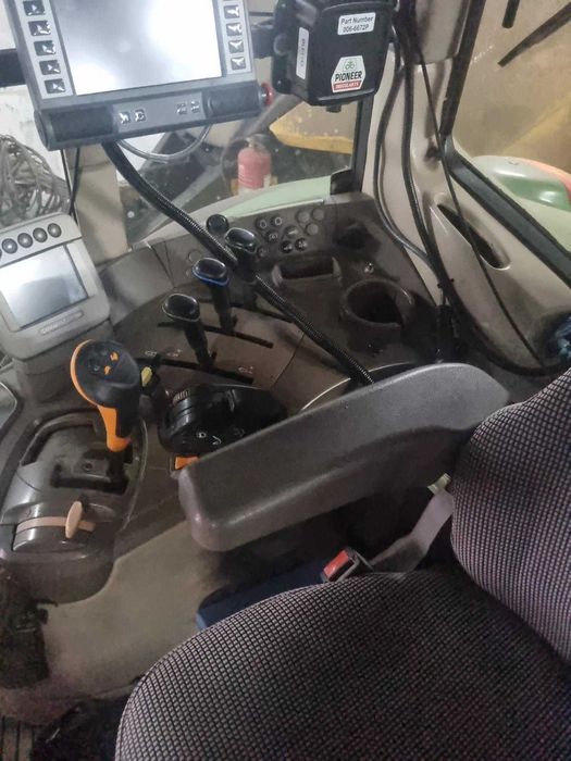 Vende-se Trator John Deere 6930 Premium