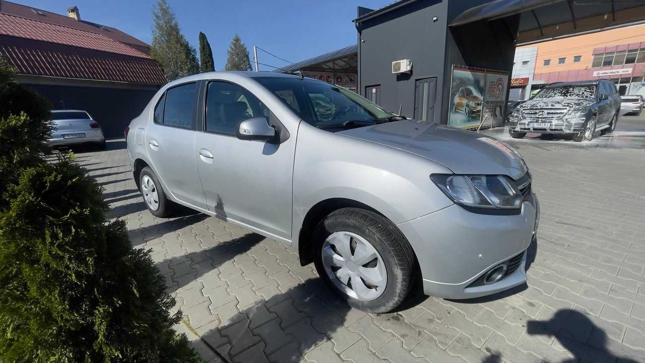 Renault Logan 2014