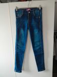 Spadnie jeansy 152. Stan idealny.