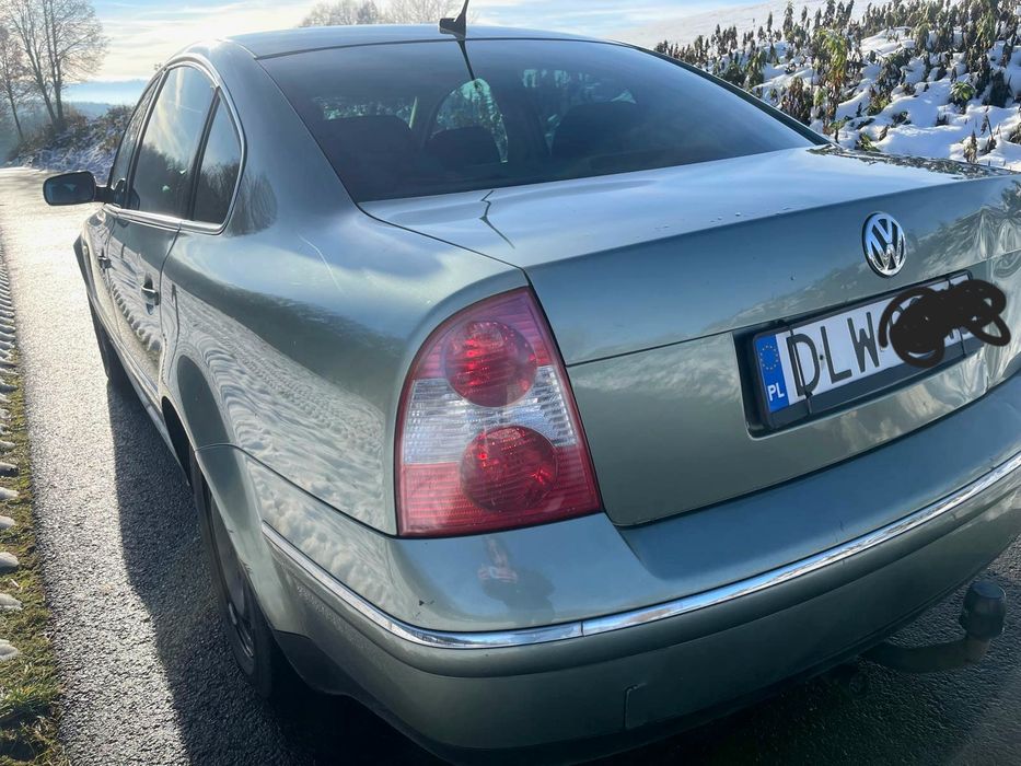 Sprzedam samochód Volkswagen Passat B5 2001 rok diesel.