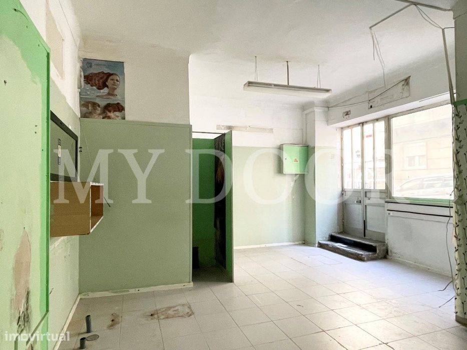 OPORTUNIDADE - Loja p/ Arrendar - Moscavide - 40m2