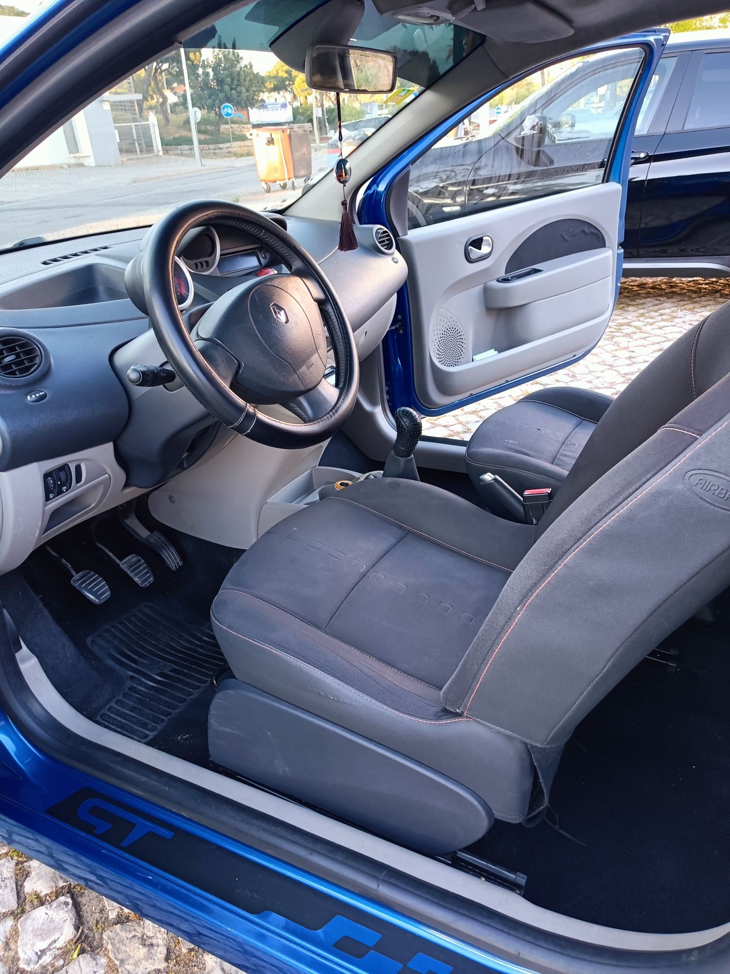 Caro Renault Twingo 2007