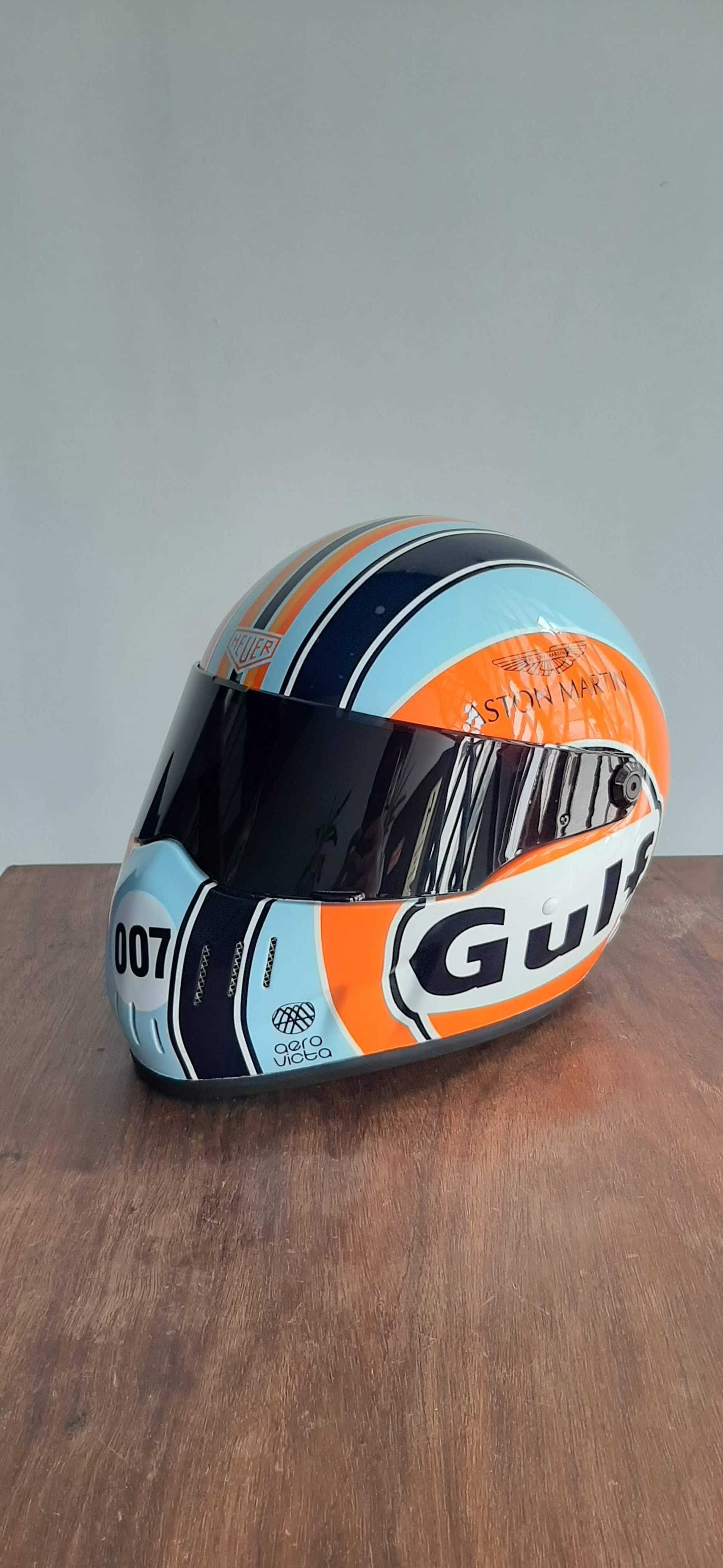 Capacete Bandit personalizado.