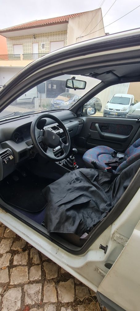 Pegar e Andar clio 1.2