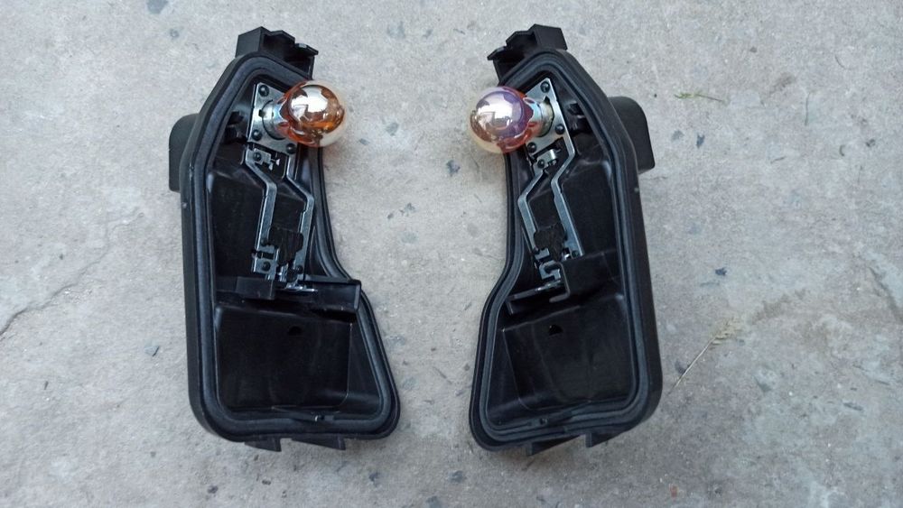 Патрон вставка фонаря Nissan Qashqai j10 рестайлинг задня кришка