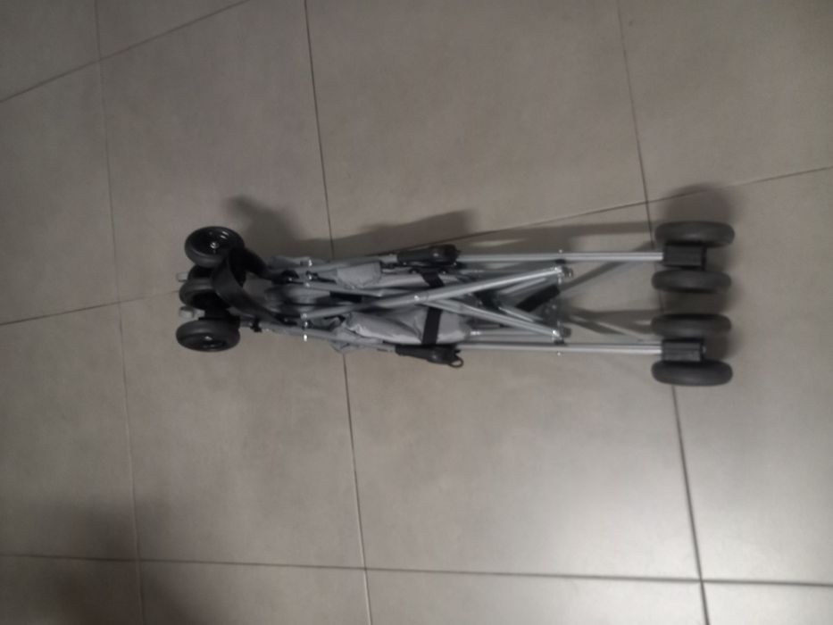 Carrinho de  passeio  de  bengala