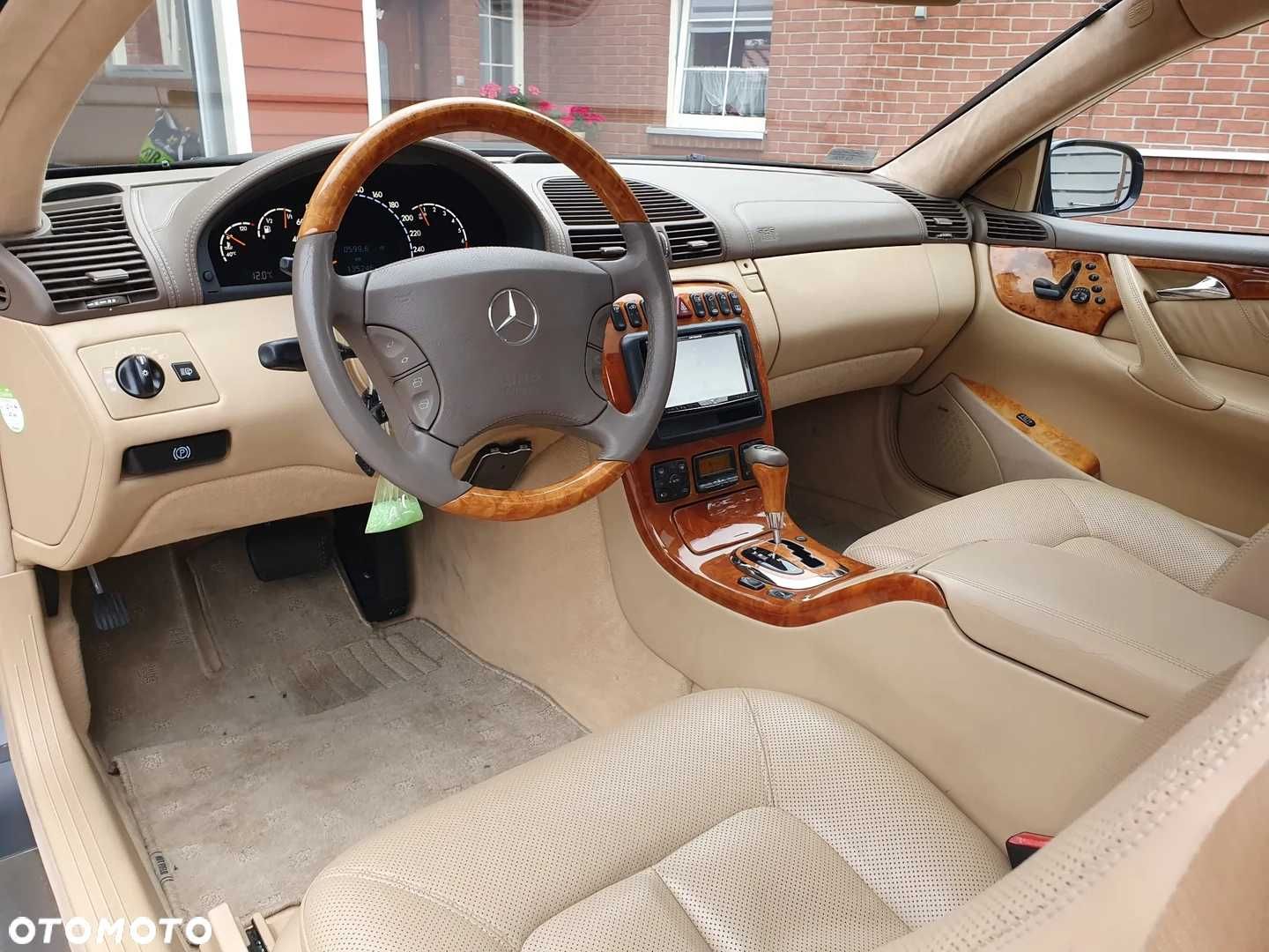 Mercedes CL 500 W215 r2002