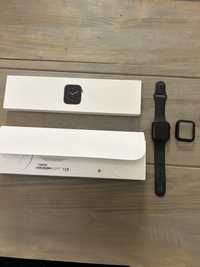 Apple watch SE 44 mm Space Gray